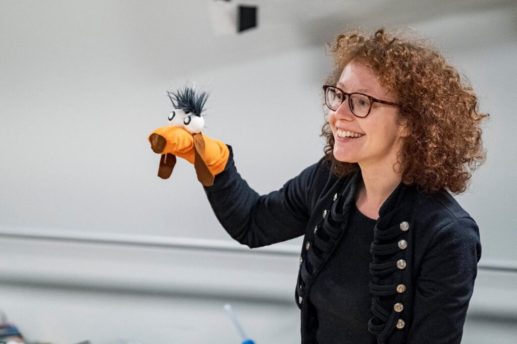 Sophie Reinmann marionnette chaussette puppet dog